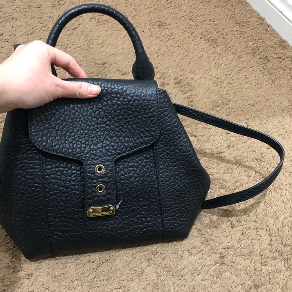 Auth Burberry Belmont convertible backpack - Picture 2 of 8